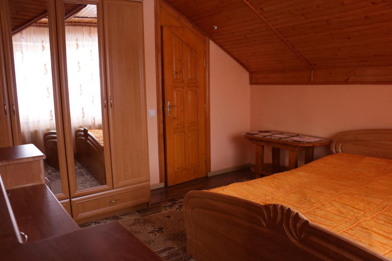 Karpatskyi Maetok Otel Slavske Dış mekan fotoğraf