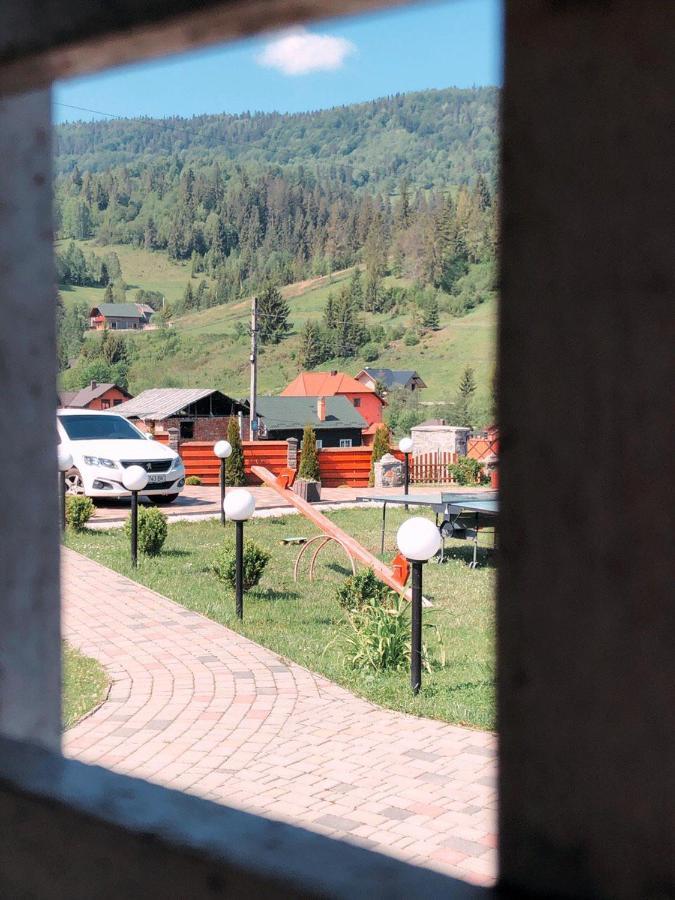 Karpatskyi Maetok Otel Slavske Dış mekan fotoğraf