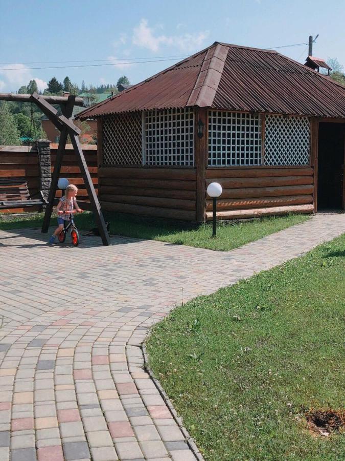 Karpatskyi Maetok Otel Slavske Dış mekan fotoğraf